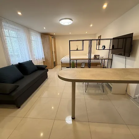 Dvory Free Parking Apartman Karlovy Vary
